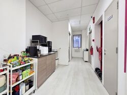 Hongkong Street (D1), Office #577719741